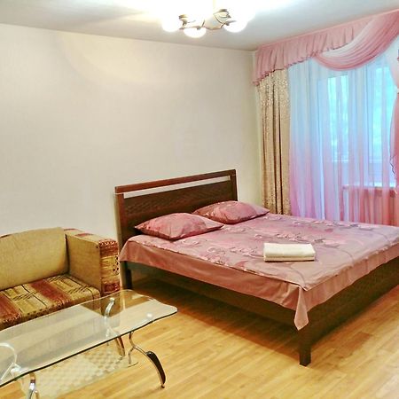 1-Комнатная Квартира С Кухней Люкс На Пр. А. Поля, 62 Dnipro Exteriör bild