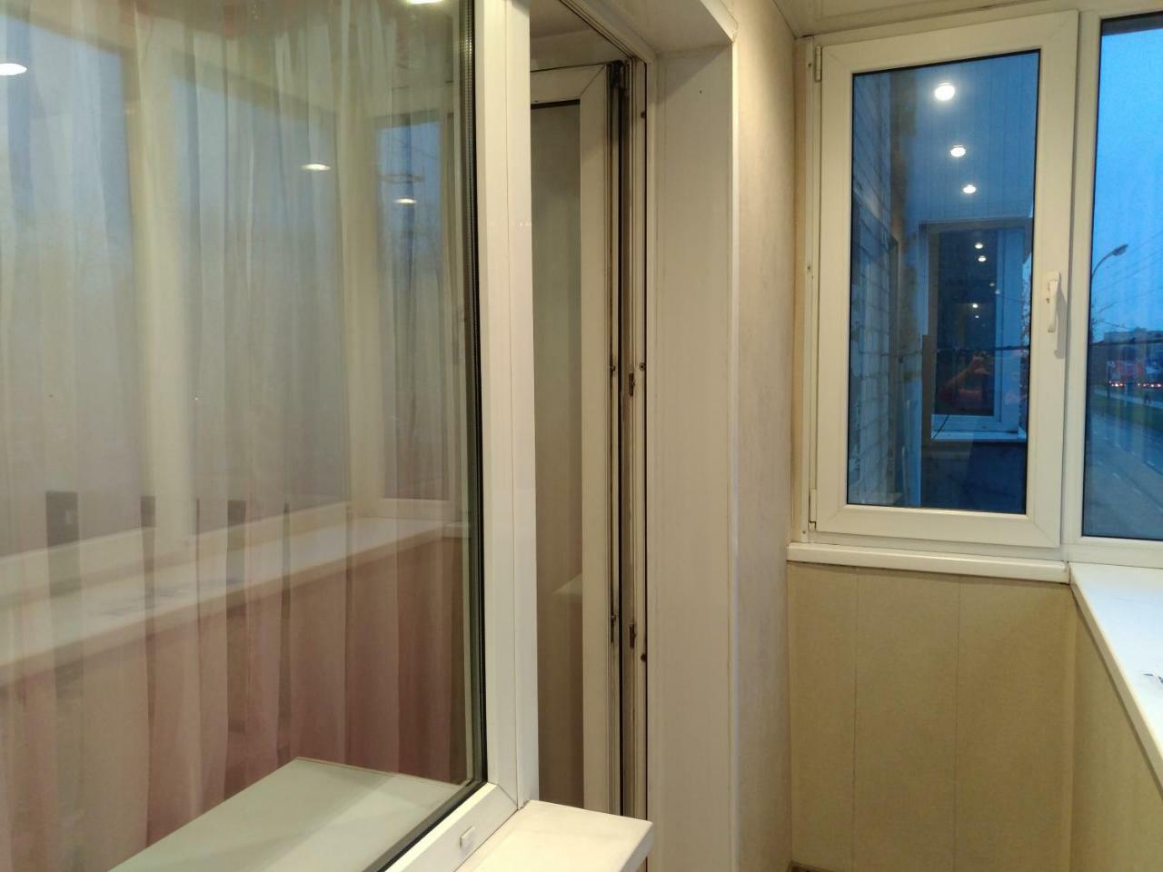 1-Комнатная Квартира С Кухней Люкс На Пр. А. Поля, 62 Dnipro Exteriör bild