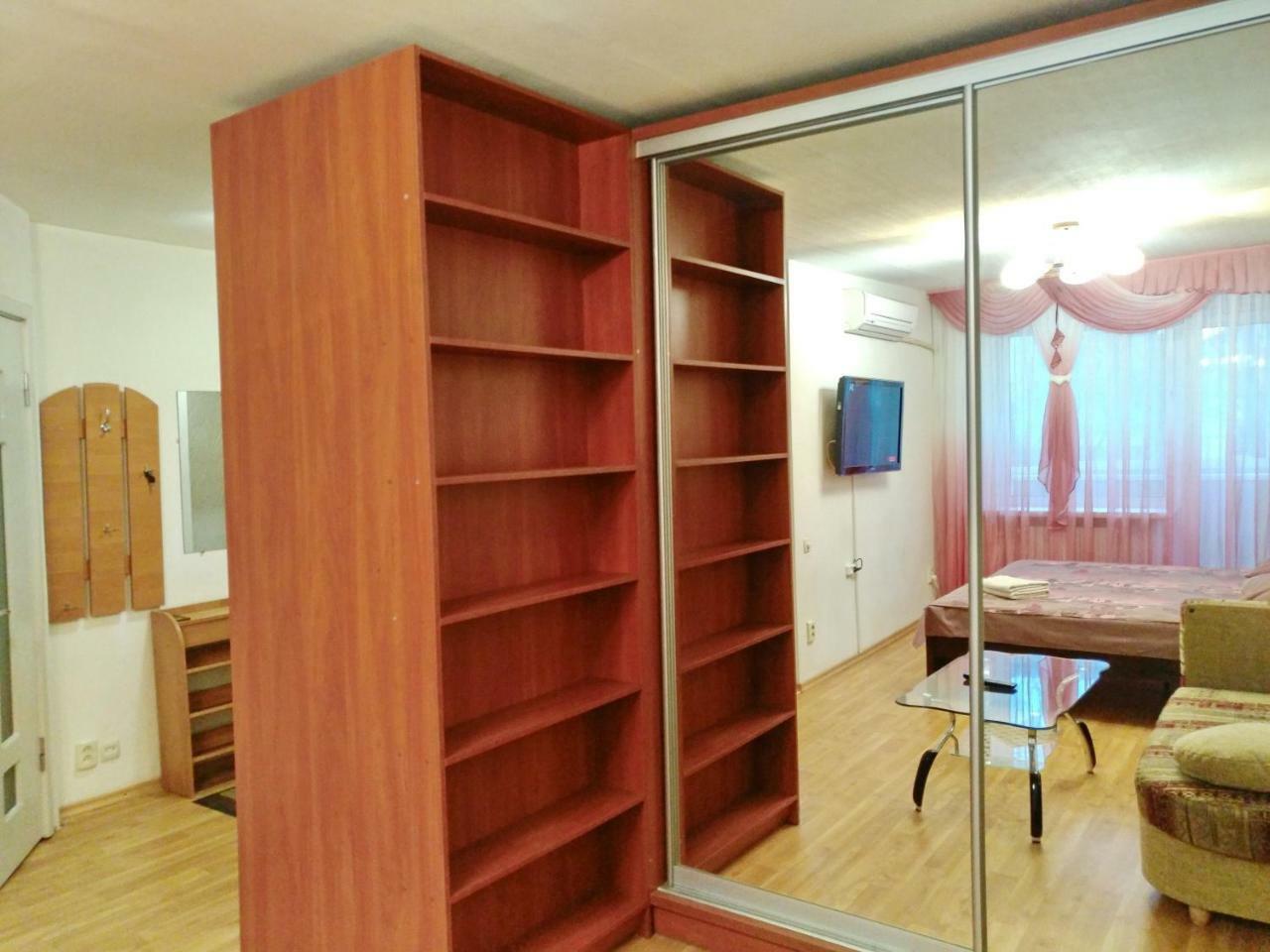 1-Комнатная Квартира С Кухней Люкс На Пр. А. Поля, 62 Dnipro Exteriör bild